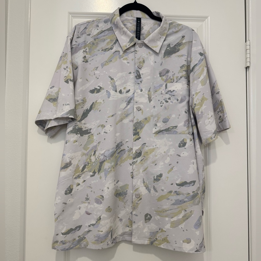 Lululemon Airing Easy Short Sleeve Shirt